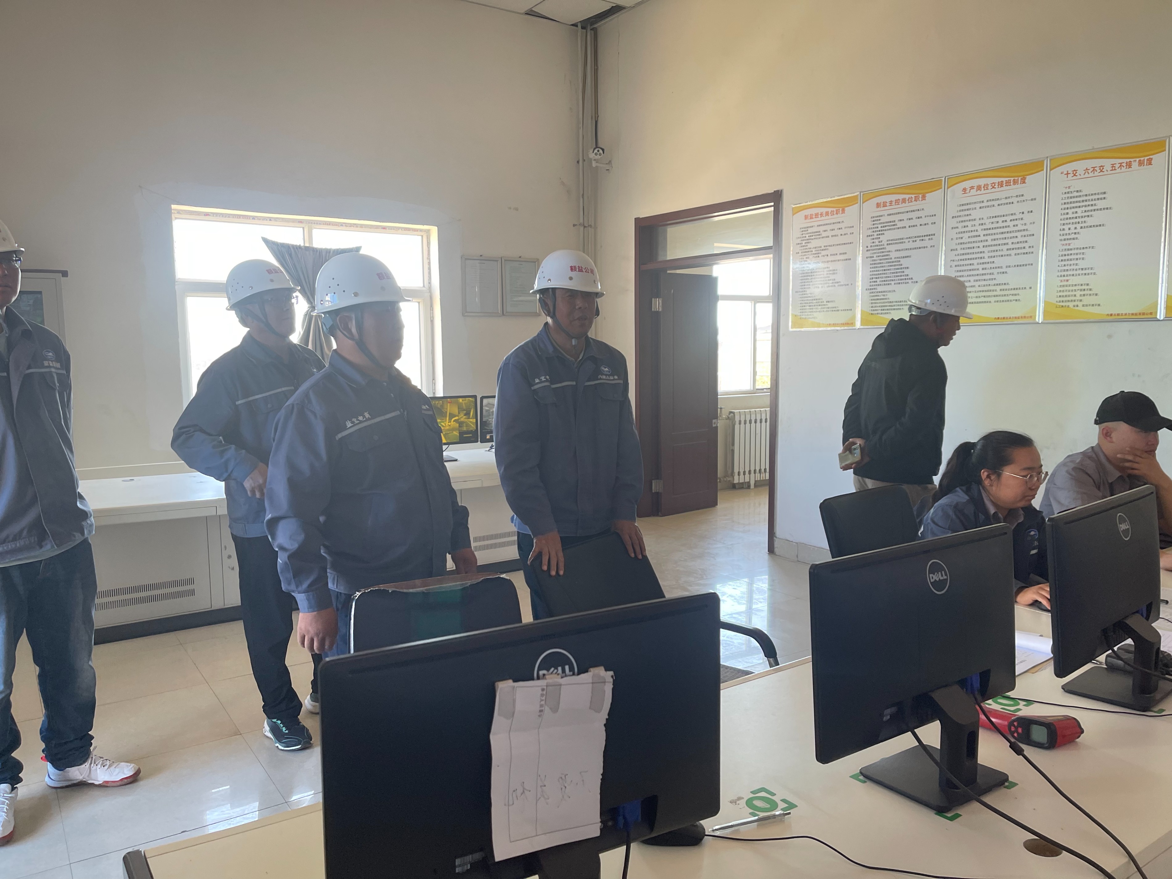 額鹽公司組織開展中秋、國慶節(jié)前 安全生產(chǎn)大檢查